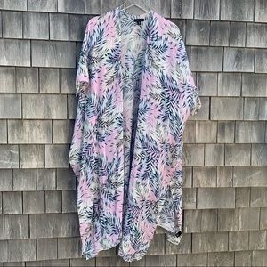 NWOT torrid long kimono ruana size 1/2 lav w/ leaf